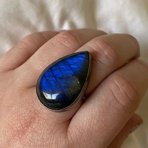 Labradorite ring